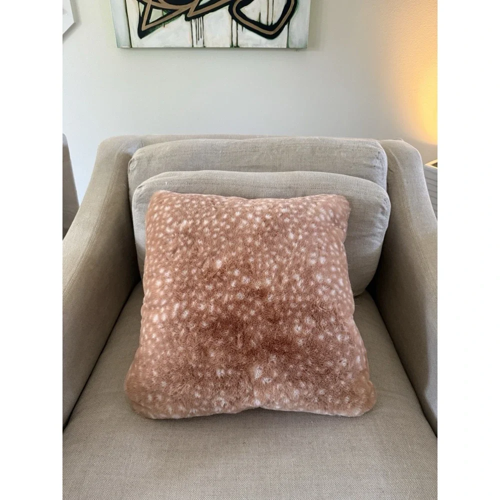 Nicole Miller Artelier Faux Fur Deer Fawn‎ Print Pink Throw Pillows Set of 3